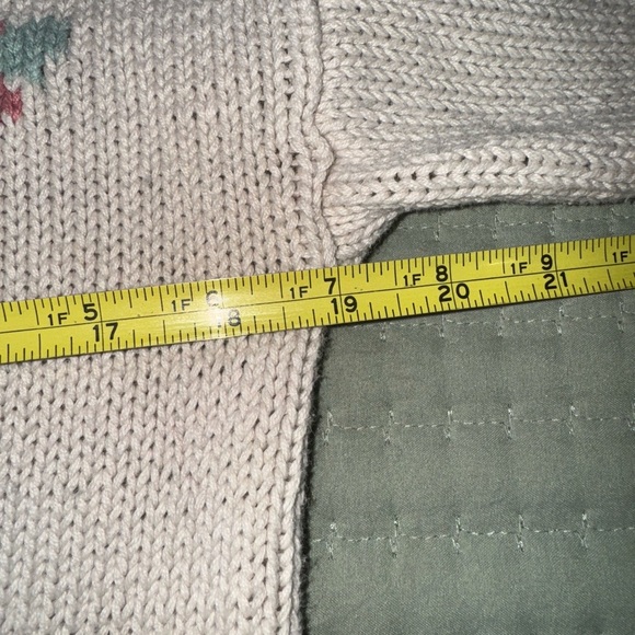 Vintage Max & Diane Floral Pastel Sweater with shoulder pads. Size S. - Picture 12 of 14